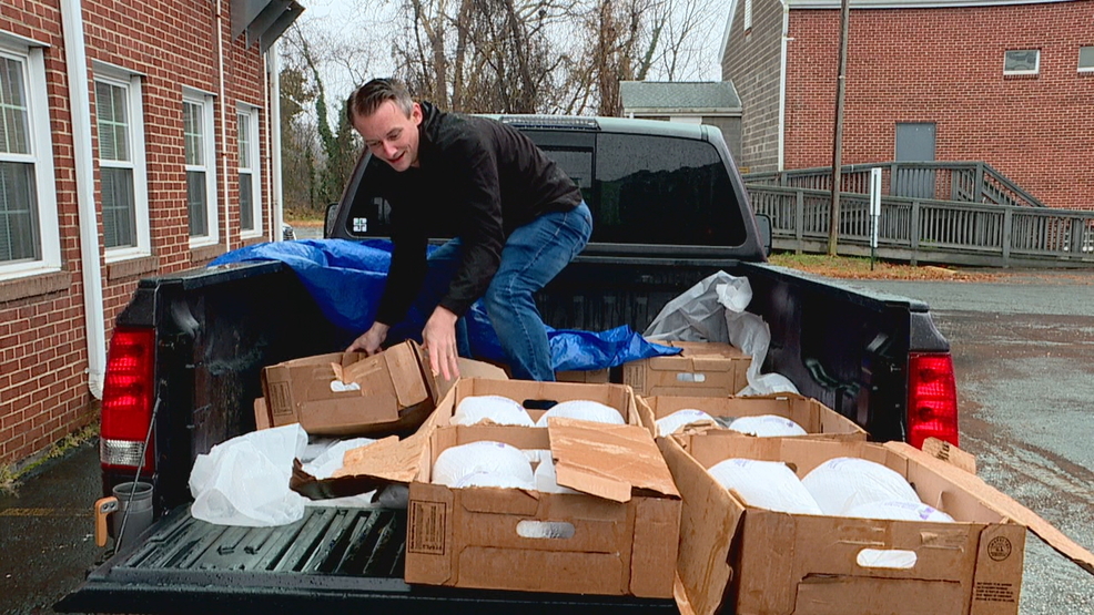 Local Food Pantry Gives Away Turkeys To Families In Need For Seventh