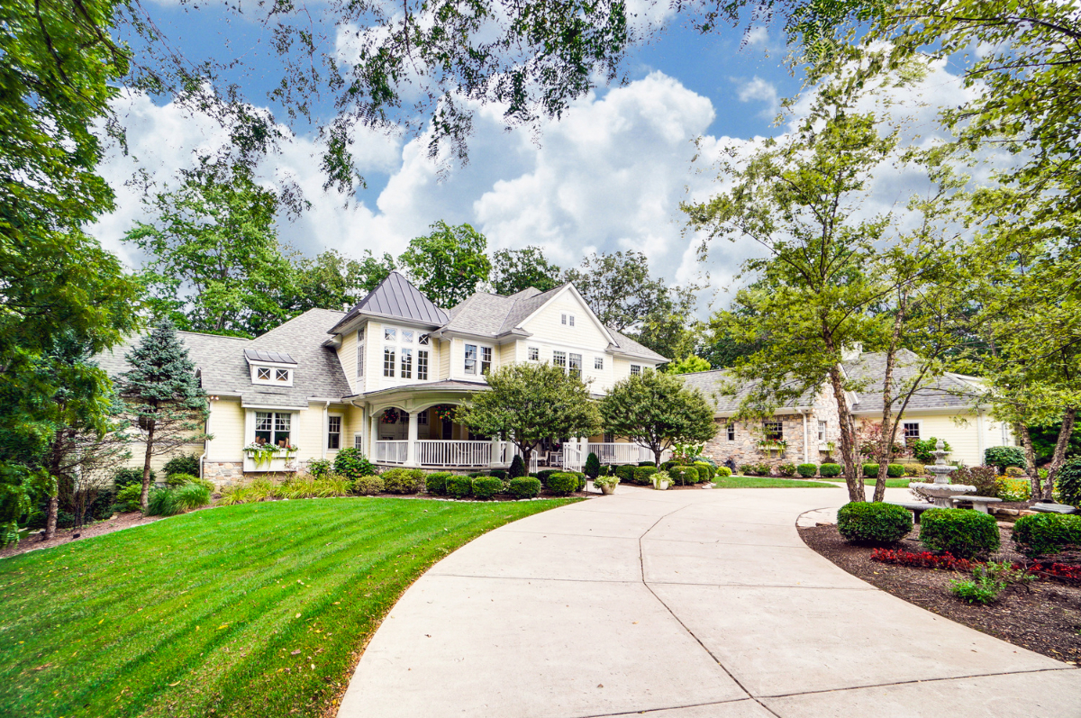 This Over8,000SquareFoot Indian Hill House Has Pretty Much