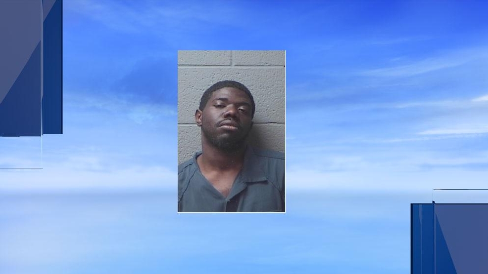 Eutawville man arrested, threatened to shoot girlfriend and police WACH