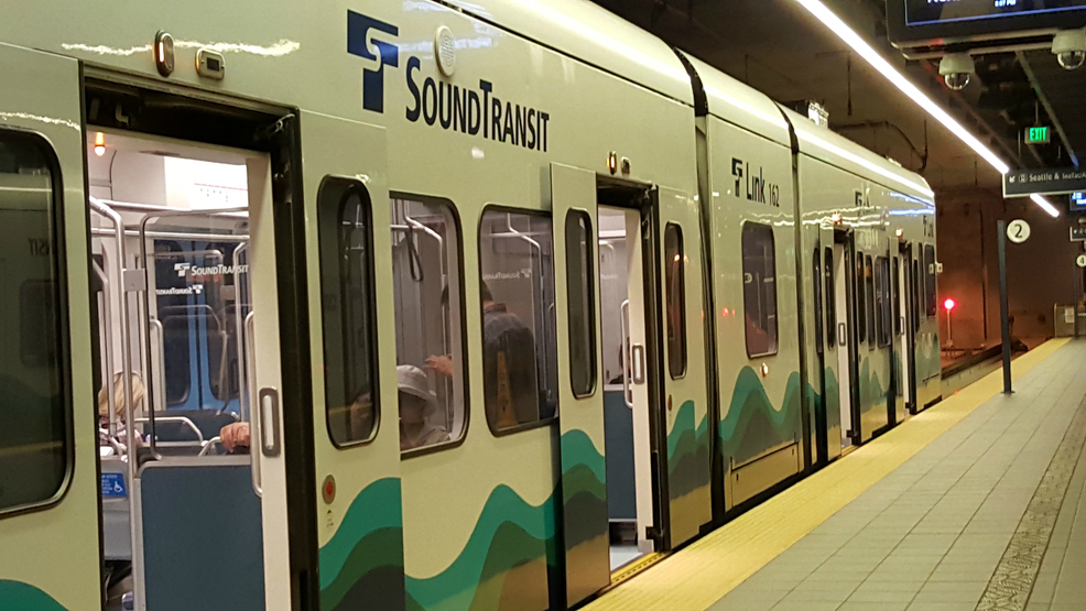 SoundTransit UW station PIXLR.jpg SoundTransit UW station PIXLR.jpg