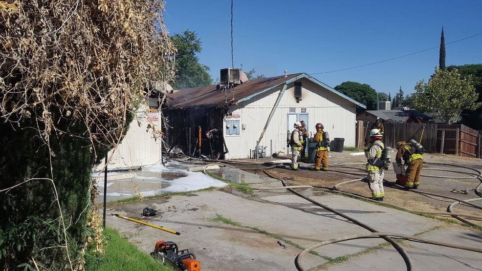 1 dead in NE Bakersfield apartment fire KBAK