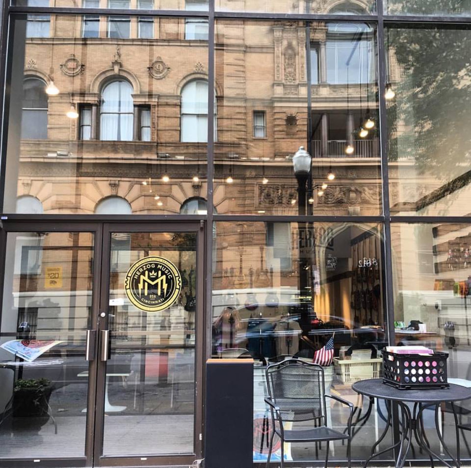 6 Amazing Record Stores You Should Hit Up In Cincinnati Cincinnati