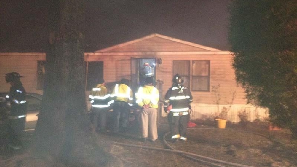 Chihuahua killed in Moncks Corner mobile home fire WCIV