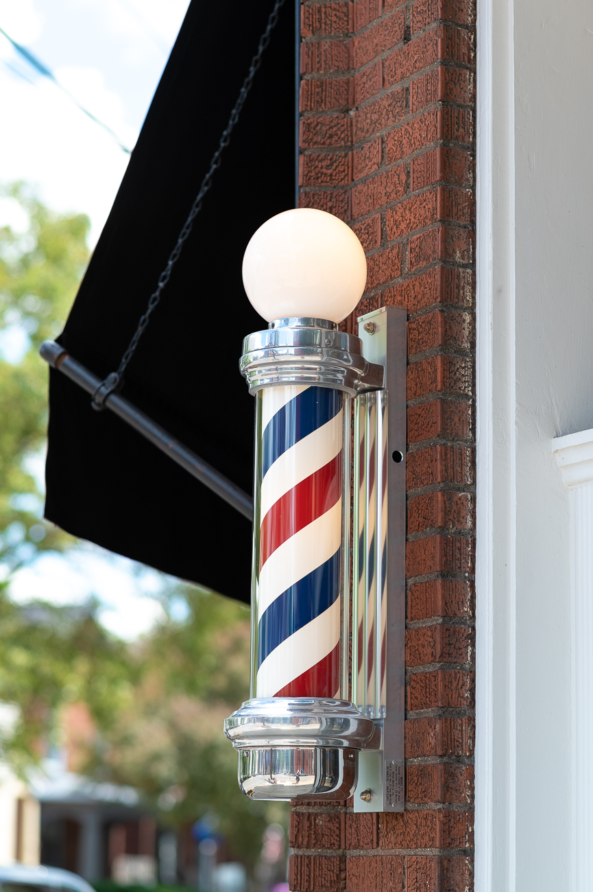 LaidBack Bellevue Comical Motto Is "Guaranteed Shorter