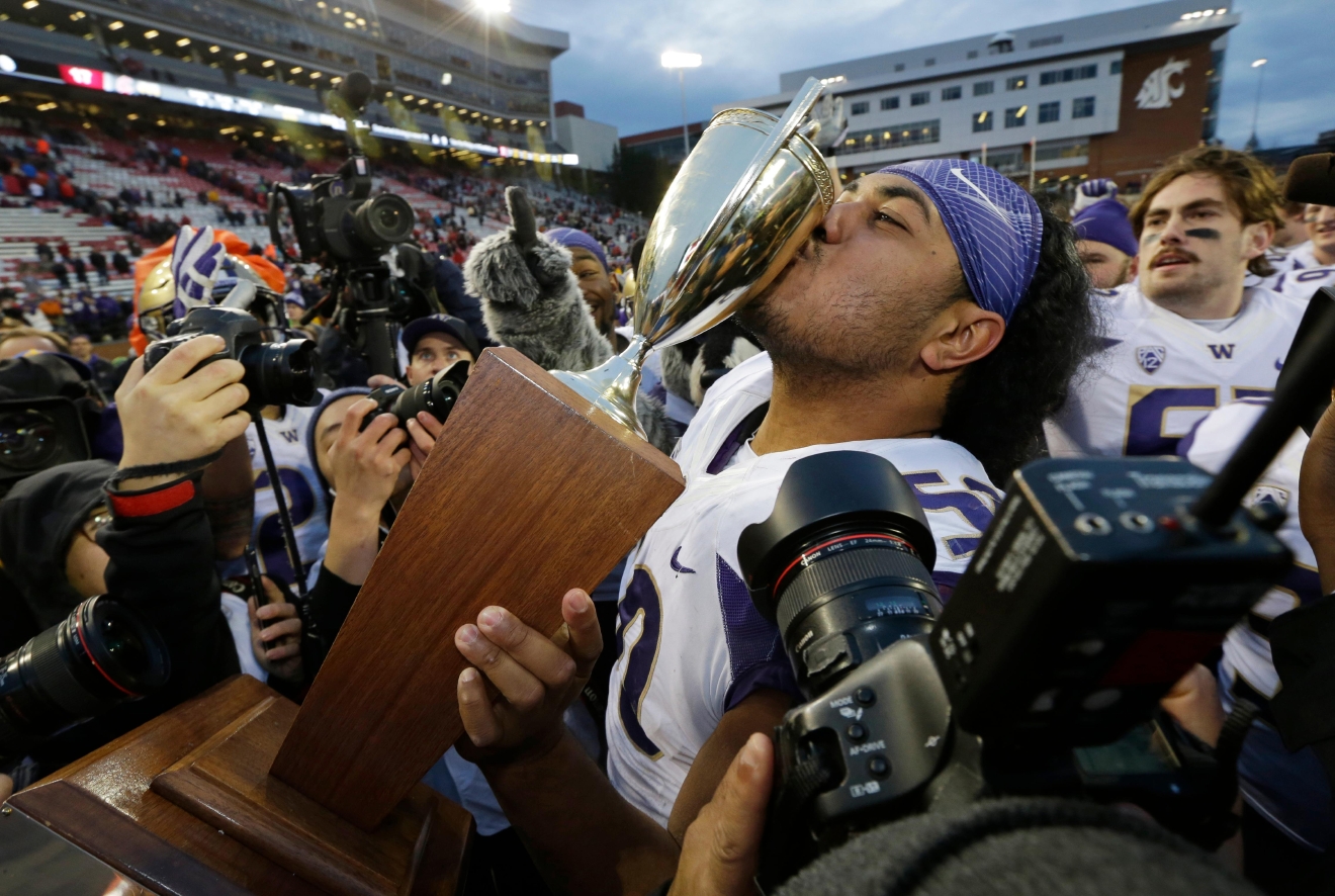 UW rolls past Washington State in Apple Cup 4517 KOMO