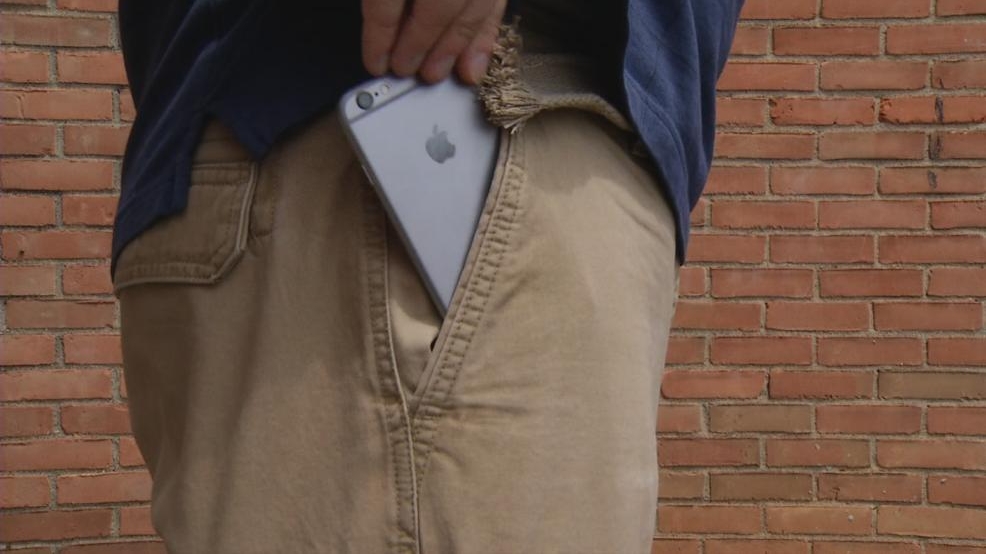 Teen robbery victim saved when bullet hit his cell phone ...