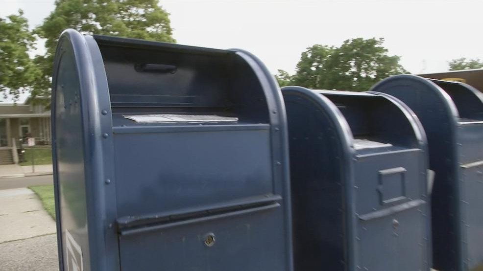 USPS Blue mailboxes removed in Columbus in May "during civil unrest