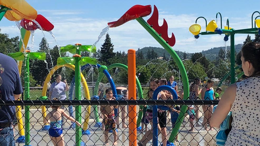 New splashpad looks to cool down kids in Roseburg KVAL