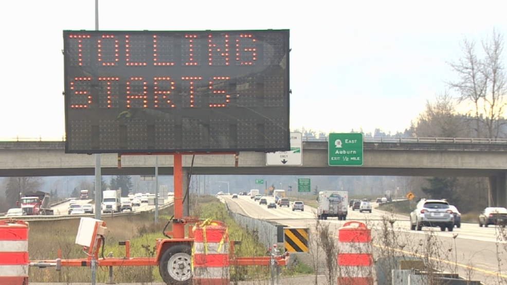toll roads road sign I-405 KOMOlls.jpg toll roads road sign I-405 KOMOlls.jpg