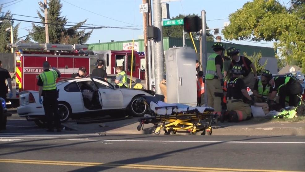 Bad crash on Silverton Rd. NE and Lansing Ave. in Salem impacting