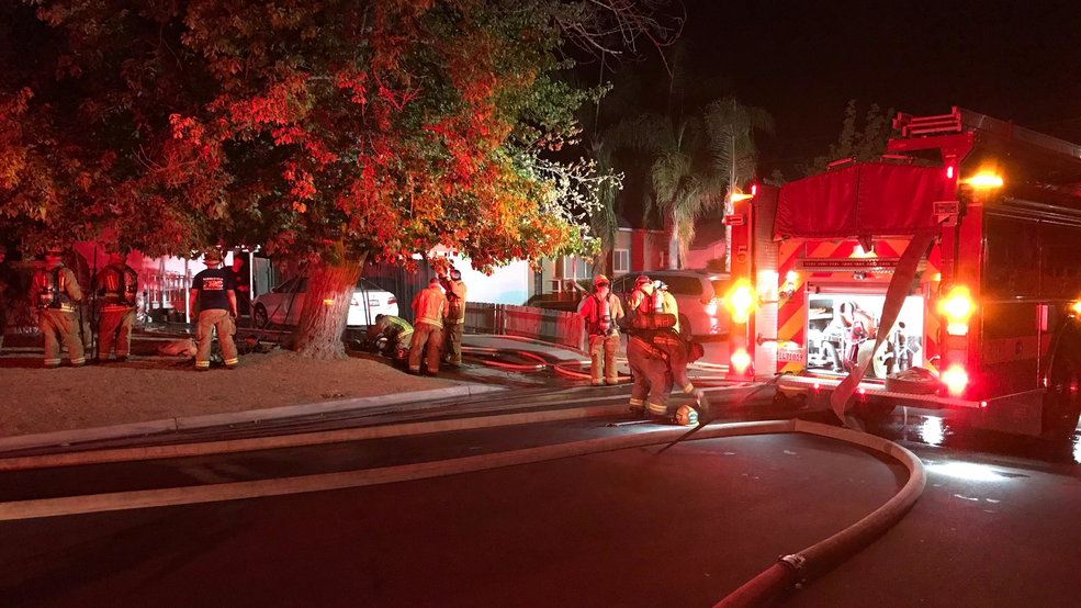 Fire burns through vacant house in southeast Bakersfield KBAK