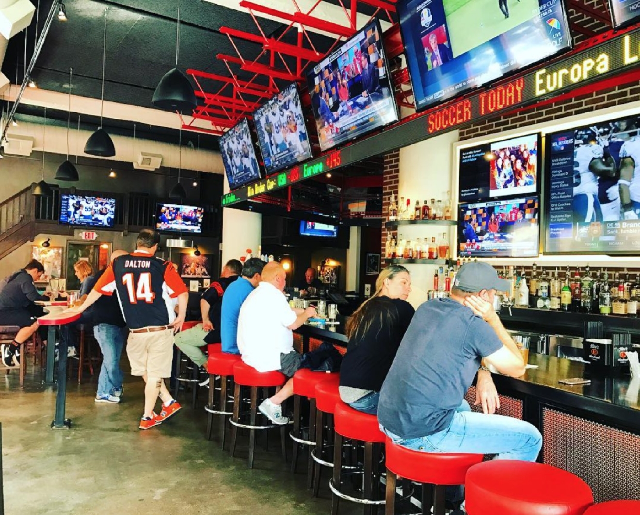 10 Downtown Bars That Are Perfect For Watching Bengals Games