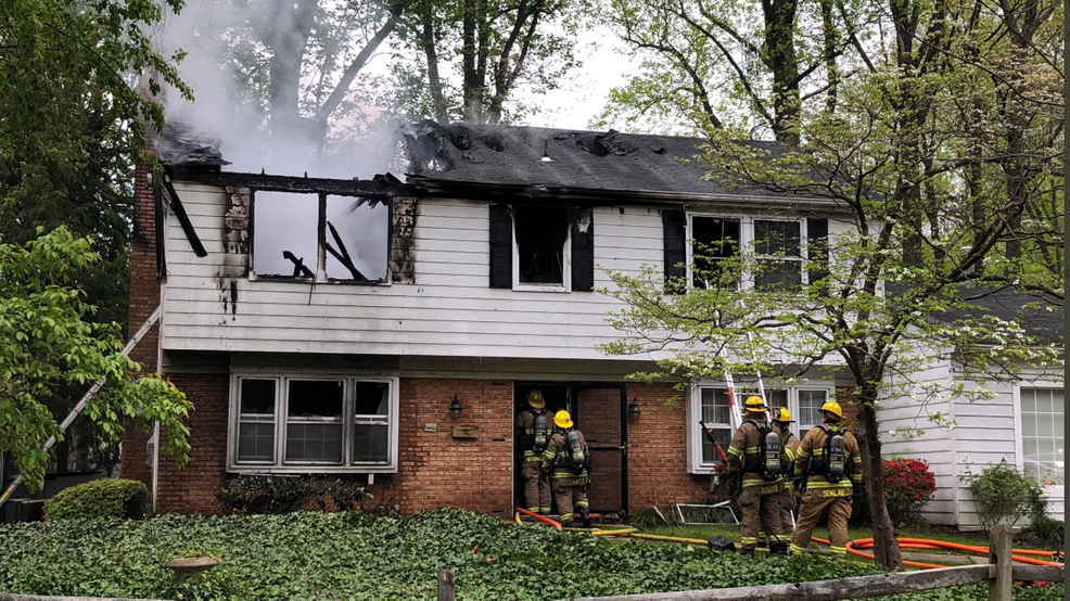 3 Firefighters injured in Anne Arundel County house fire WBFF