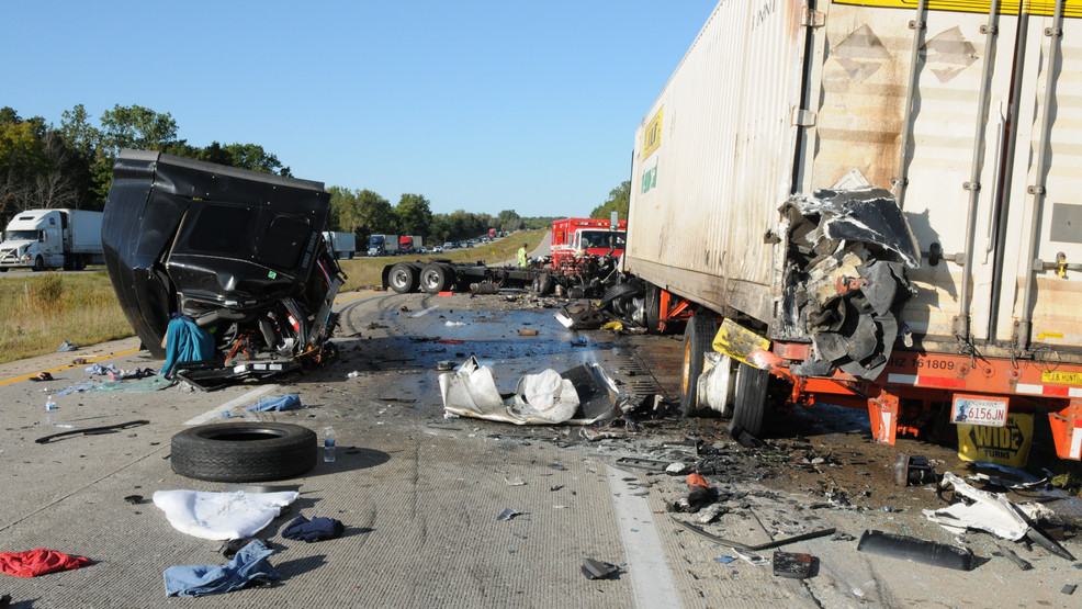 two-semi-trucks-collide-in-south-haven-closing-all-lanes-of-northbound