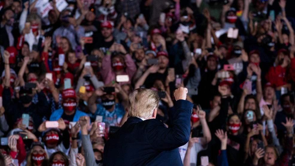 Trump leans into fear tactics in bid to win Midwest states image