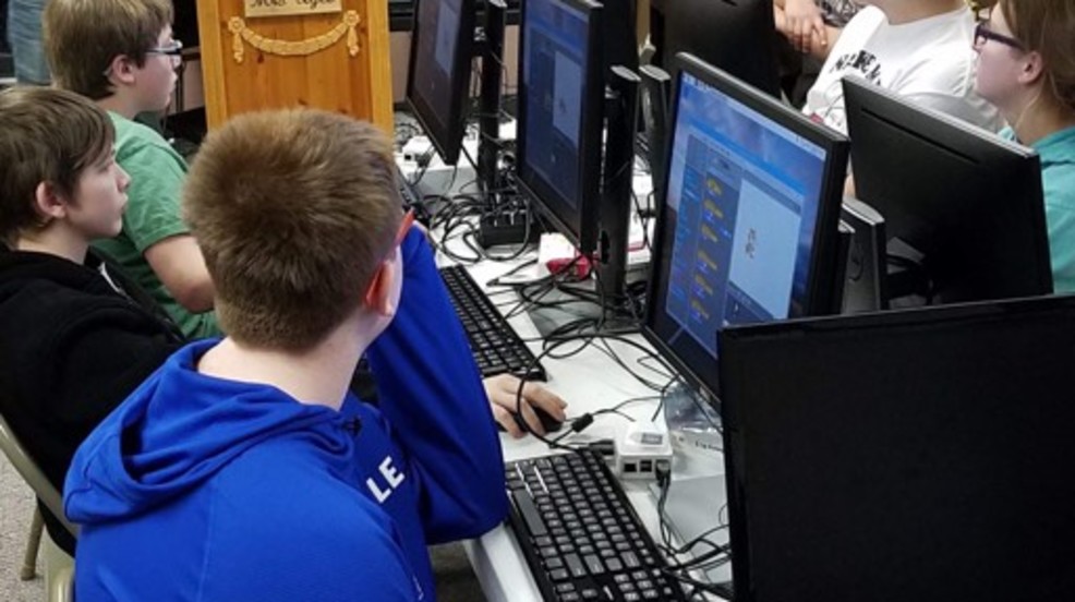 Students get 'schooled' in computer programming | WPBN